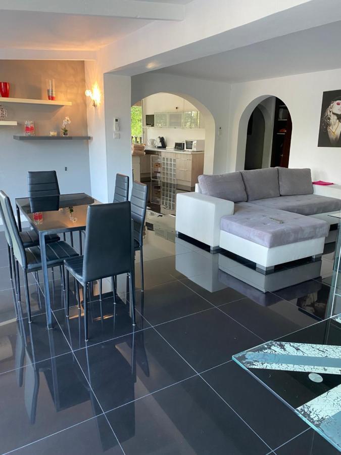 Cavaliere Apt 125M2 Piscine Le Lavandou Exterior photo
